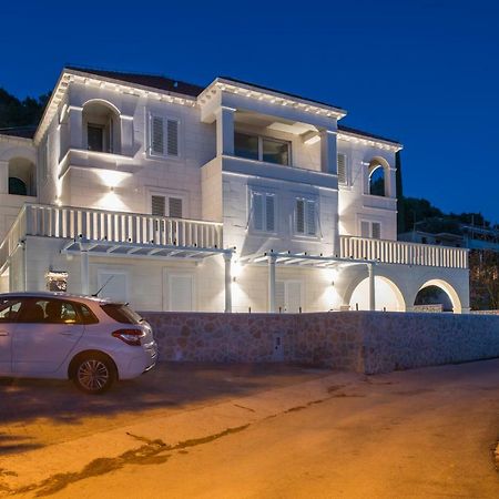 Apartments Villa D&D 斯拉诺 外观 照片