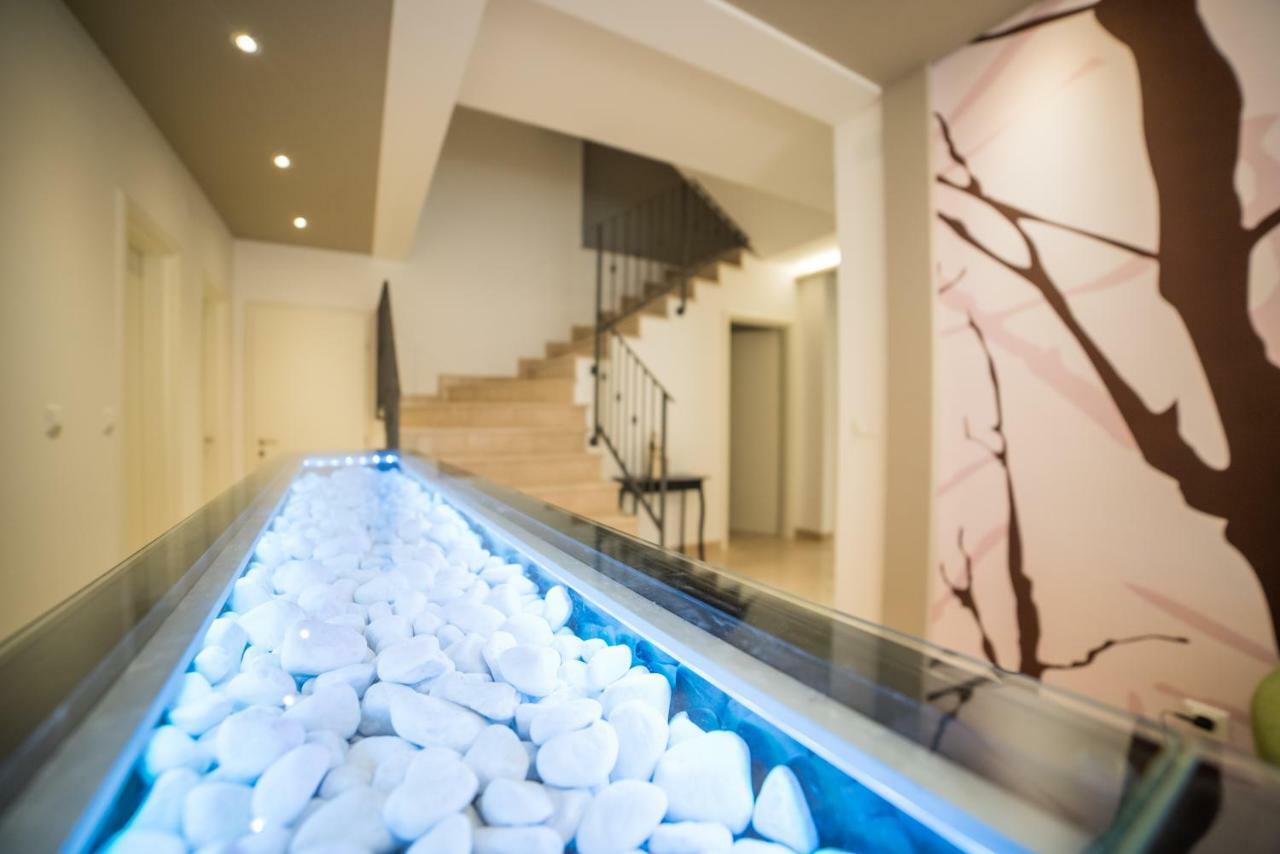 Apartments Villa D&D 斯拉诺 外观 照片