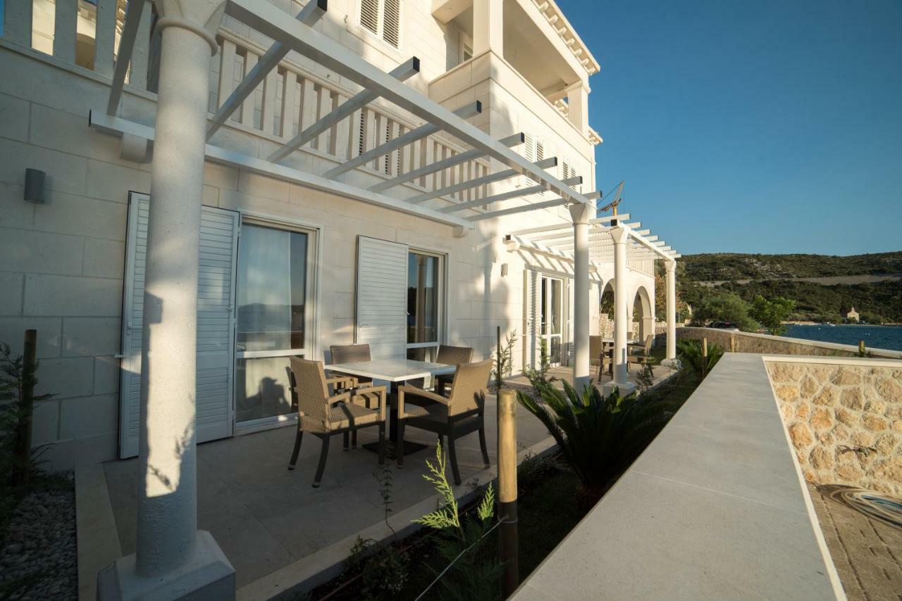Apartments Villa D&D 斯拉诺 外观 照片